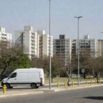Van de atendimento da Caesb em periferia do Distrito Federal