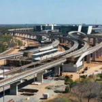 Expansão do metrô e linhas de VLT em construção em Brasília