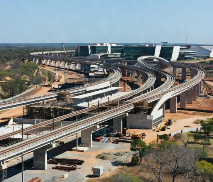 Expansão do metrô e linhas de VLT em construção em Brasília